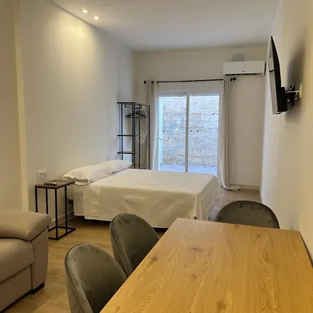 Boutique Apartment *